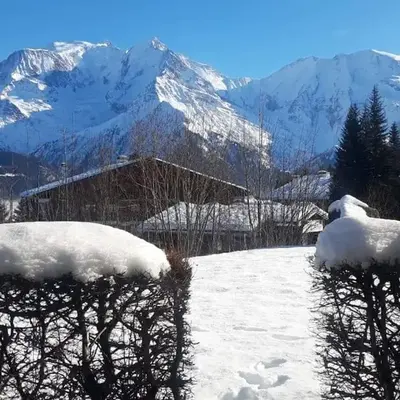 Mon refuge face au Mont Blanc