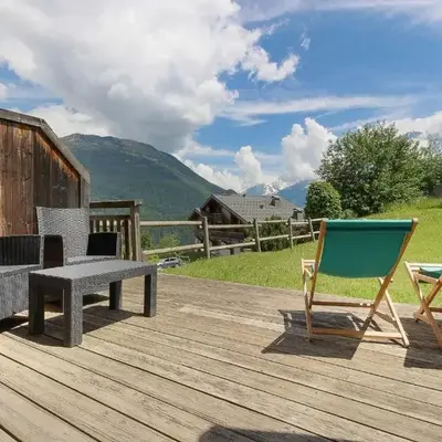 Maison Neuve - Ski aux pieds - Vue Mt-Blanc