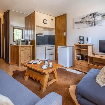 Gentianes - City center studio next to Aiguille du Midi lift - By Cozee Rentals