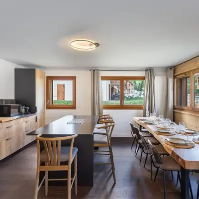 Spacieux appartement pour familles près du centre avec parking - FR-1-569-85