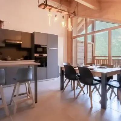 Terra Losa 2 - Quiet and modern apartment - City center