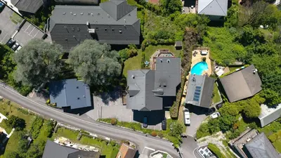 an overhead view of a house and a road at 3 bed apt,central location, parking, garden, 6 pax in Saint-Gervais-les-Bains