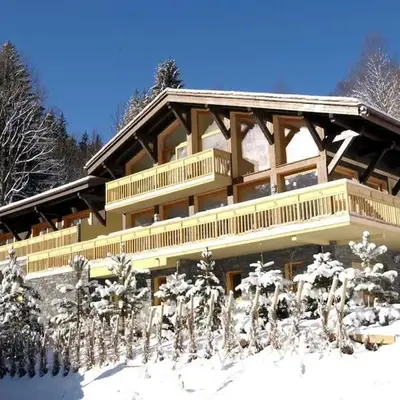 Chalet Serena - luxury 7 Bedroom Chalet