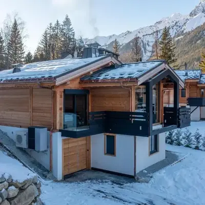 Chalet Seven Summits - Pool - Sauna - Jacuzzi - By Cozee Rentals