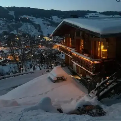 SOMPTUEUX CHALET BARON MEGEVE VUE.Jaccuzi.4 mn a pied au centre