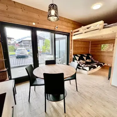 Studio de 31m² idéalement situé aux pieds des remontées mécaniques été/hiver