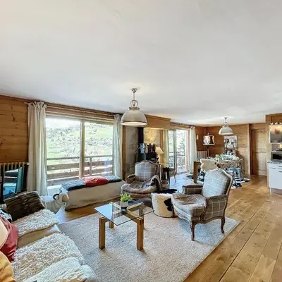 Appartement 4 pièces avec piscine couverte à Combloux - FR-1-560-127