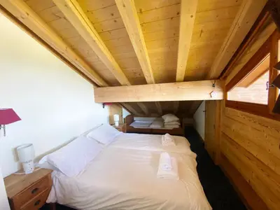 a small kitchen with a sink and a microwave at Appartement 4 pièces, 6-7 pers, balcons et parking, Morillon 1100 - FR-1-815-101 in Morillon