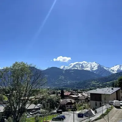 Vue Mont-Blanc aux pieds des pistes - location cozy pour 2 personnes