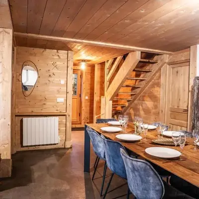 Demi Chalet au coeur de Chamonix - Zefi