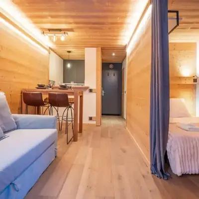 Chamois Blanc - Quiet Studio close to the town centre - By Cozee Rentals