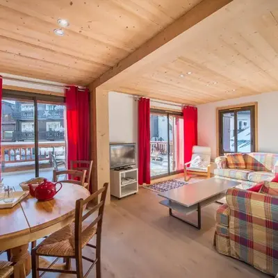 Appartement 3 chambres avec terrasse au cœur de Megève - FR-1-453-316