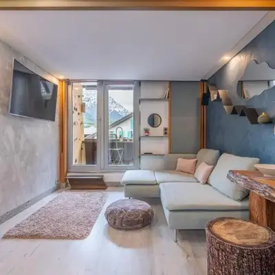 Lognan- New studio in the city center - By Cozee Rentals