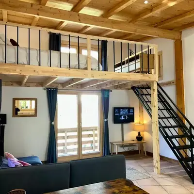 Private Loft Apartment