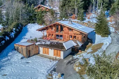 an overhead view of a log cabin in the snow at Chalet Foret Rouge in Chamonix-Mont-Blanc