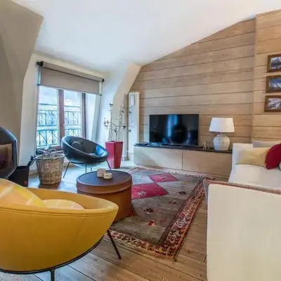 Elegant 3 Bedroom Apartment