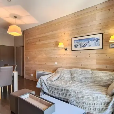 Appartement spacieux Flain - Ski aux pieds et parking - FR-1-425-235