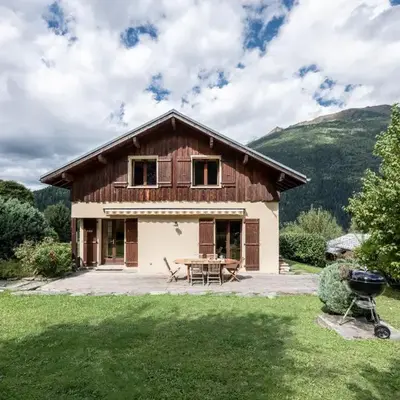Chalet Tannuaz - 4 Bedrooms - Quiet area - By Cozee Rentals