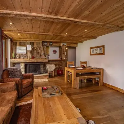 La Cachette - Mountain style and spacious 2-Bed apartment central Chamonix