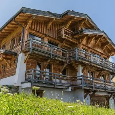 Modern Chalet Near Megève With Somptuous Views