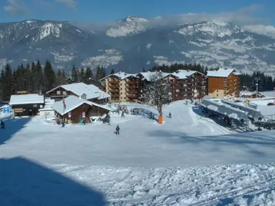 Gallery image of Appartement Duplex Morillon 1100, 6 pers, Confort & Balcon Est - FR-1-642-105 in Morillon