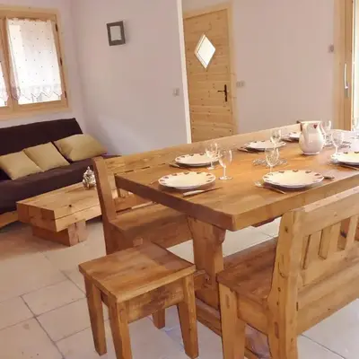 Chalet confortable pour 10 pers à Samoëns avec parking et terrasse - FR-1-815-47