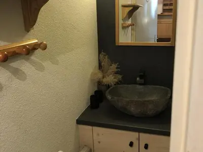 a bathroom with a bowl sink and a mirror at Studio 4 pers avec balcon au pied des pistes - FR-1-687-117 in Arâches-la-Frasse
