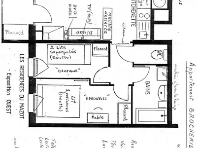 a black and white floor plan of a house at Appartement 2 chambres - 6 pers - Centre station - FR-1-836-17 in Arâches-la-Frasse