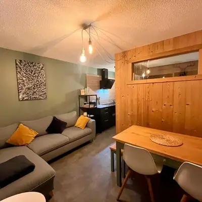 Appartement rénové 2 pièces
