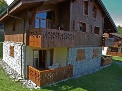 a model of a house with a balcony at Appartement 3 pièces, 7 pers, Animaux admis, Parking - FR-1-836-45 in Arâches-la-Frasse