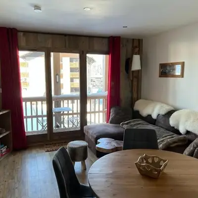 Appartement moderne en centre-ville avec parking et animaux admis - 6 pers. - FR-1-836-49