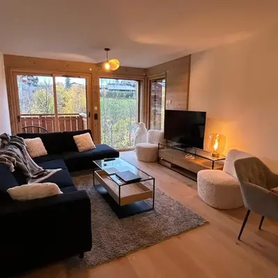Nouveau ! Appartement de standing 3 chambres avec balcon et parking couvert - FR-1-836-42