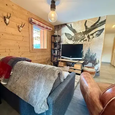 Appartement lumineux 3 pièces proche des pistes avec WiFi et parking - FR-1-572-343