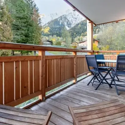 Bright apartment ideal in Les Houches for 4
