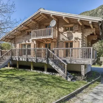Clairtemps- Charmant Chalet 168 m2 6 Pax Familial Vue