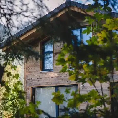 Beautiful new flat by the forest