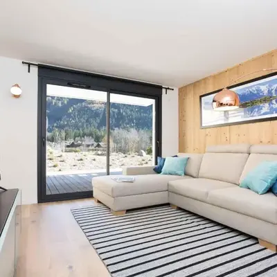 Apartment La Cordee 504 mit Terrasse by Interhome