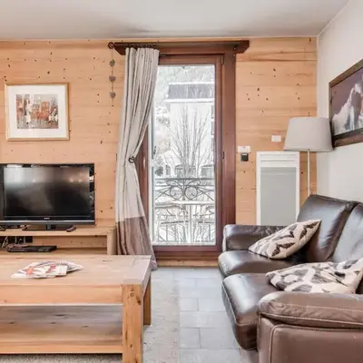 Apartment Wohnung in Chamonix mit sonnigem Balkon und toller Aussicht by Interhome