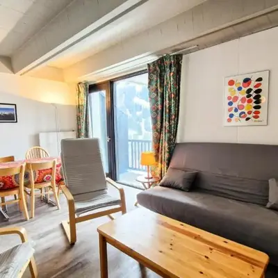 Résidence Aldebaran - Appartement spacieux · Départ et retour ski aux pieds · Balcon MAE-5024