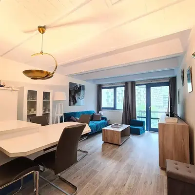 Appartement rénové près des pistes - Balcon