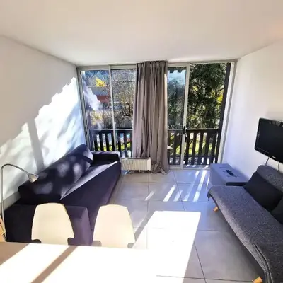 Studio lumineux avec vue sur le massif du Mont-Blanc