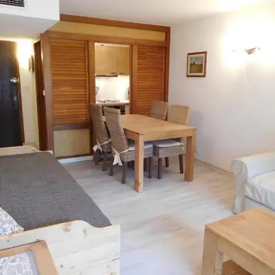 Appartement 2 pièces Chamonix avec Parking - FR-1-517-39
