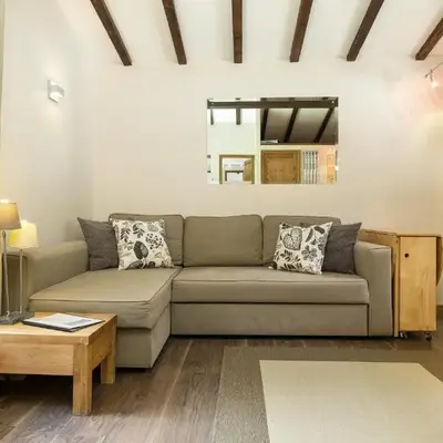Mazot Loppe - A Cosy Central Chamonix Hideaway
