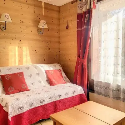 SH104 - Studio 4 pers centre des Carroz
