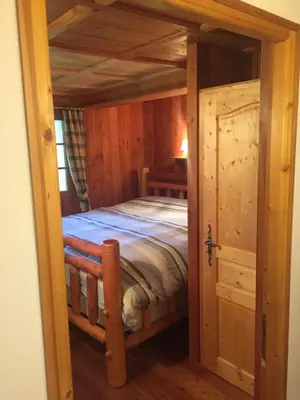a bedroom with a bunk bed in a room at L'Atelier in Les Contamines-Montjoie