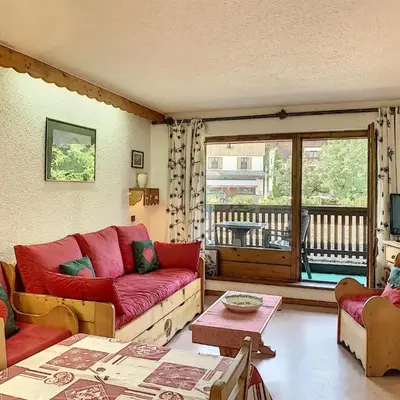 Charmant 2 pièces au centre de Combloux avec balcon - FR-1-560-2