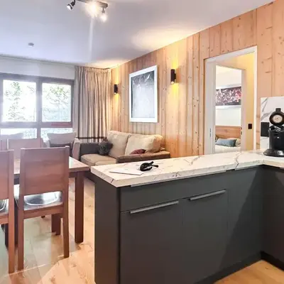 2 Bed Ski in and Ski out Luxury Apt in 5 star Residence