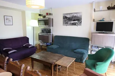 a couple of bunk beds in a room at Résidence Paradiso - Paradiso B2 MAE-5224 in Saint-Gervais-les-Bains