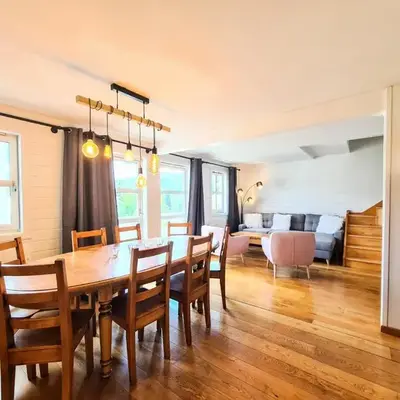 Résidence Hameau - Chalet spacieux · Poêle à bois · WIFI gratuit et illimité · Garage MAE-7359
