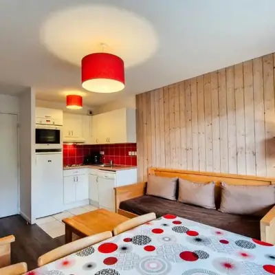 Résidence Les Pleiades - Appartement lumineux avec balcon · Centre station · Parking couvert MAE-7379